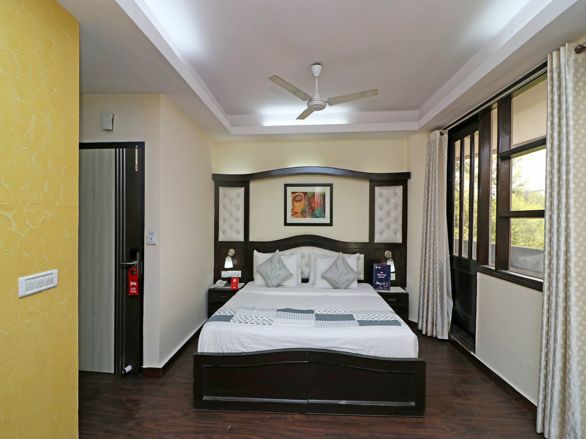 Hotel Oyo 13451 Star Corporate Avenue Nueva Delhi Exterior foto